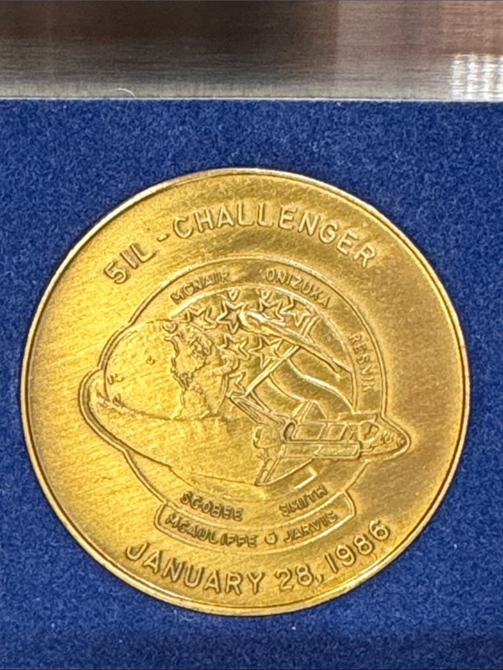 Gold Commemorative Challenger Coin - Gold